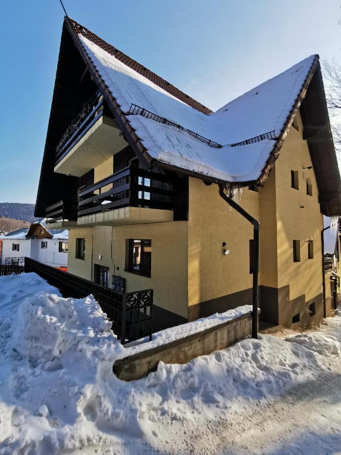 Apartament Kalinderu K1 Bușteni Dış mekan fotoğraf